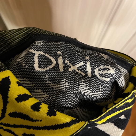 Patterned Hoodie - Picture 4 of 5